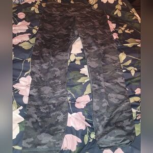 Fabletics Camo Powerhold Leggings